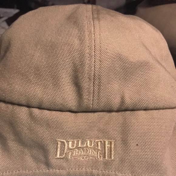 EUC . Converts DULUTH TRADING CO. TAN CAP W/ FLAPS - Picture 4 of 6